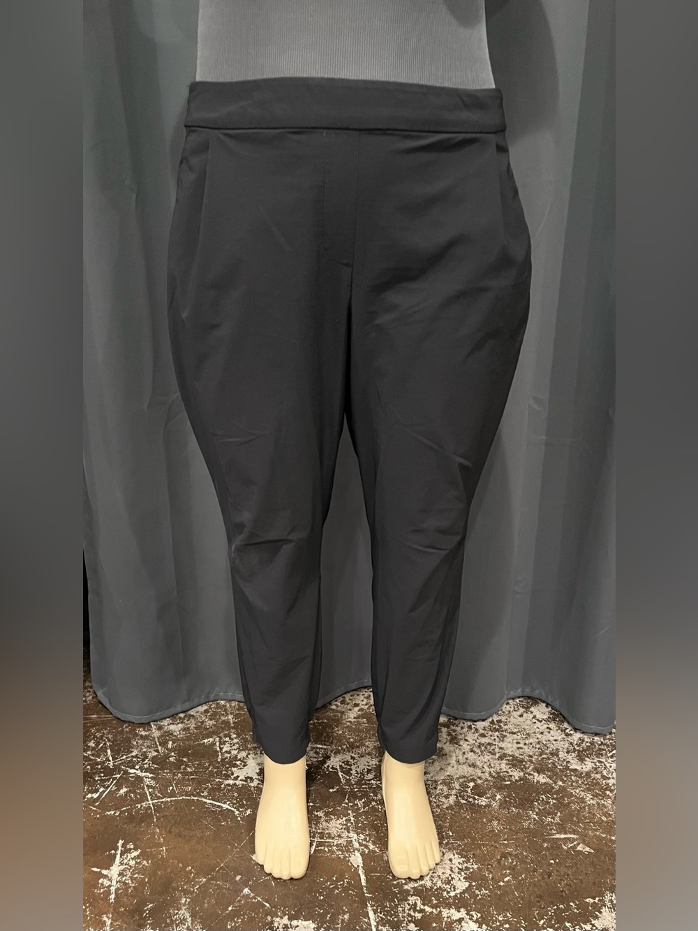 Women’s Apt 9. Sz XL Performance Flex Relaxed Elastic Waist Joggers /w Pockets.